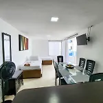 Apto vista al mar piso 7
